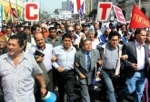 Peru workers
